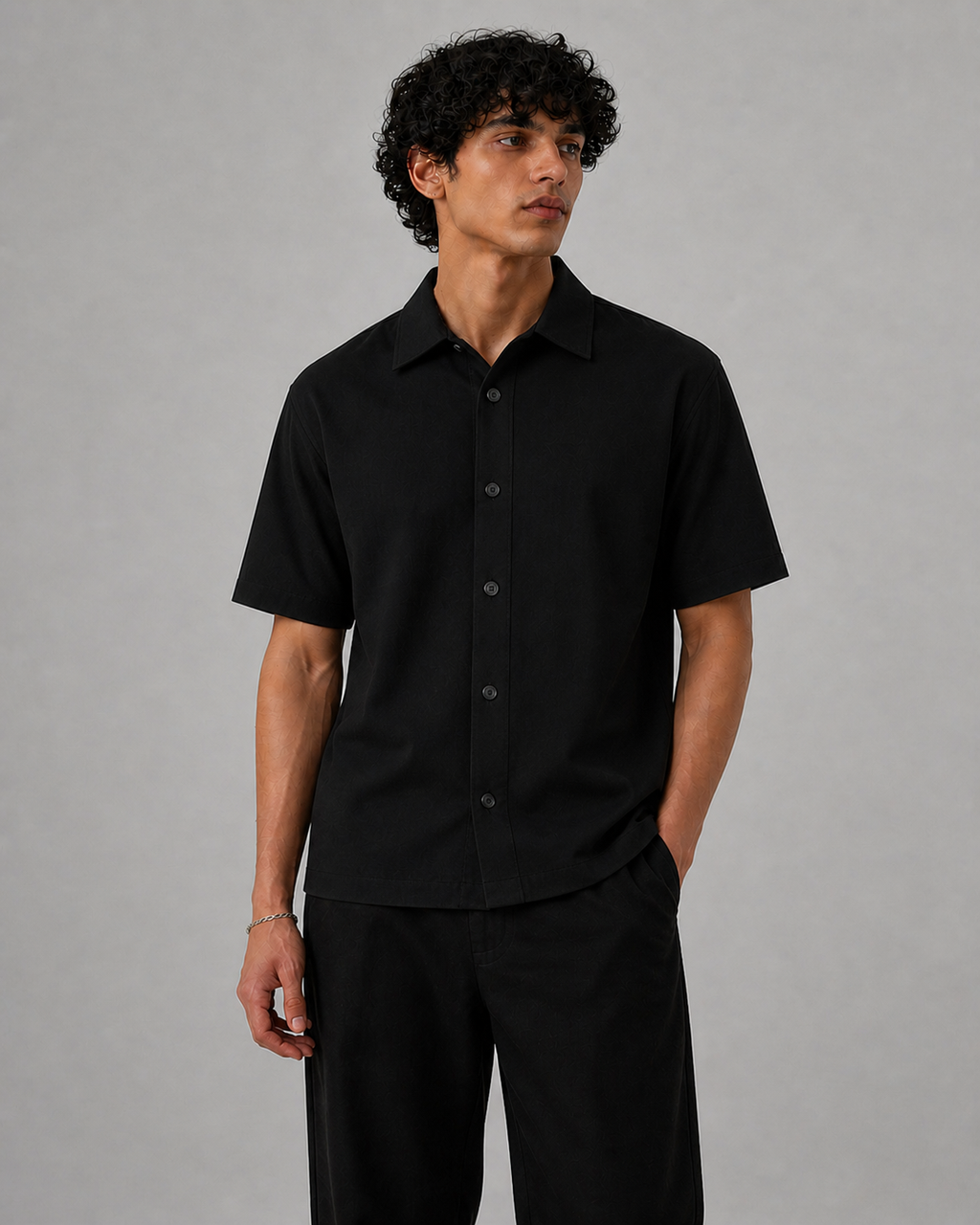 Box Fit Shirt — bland af